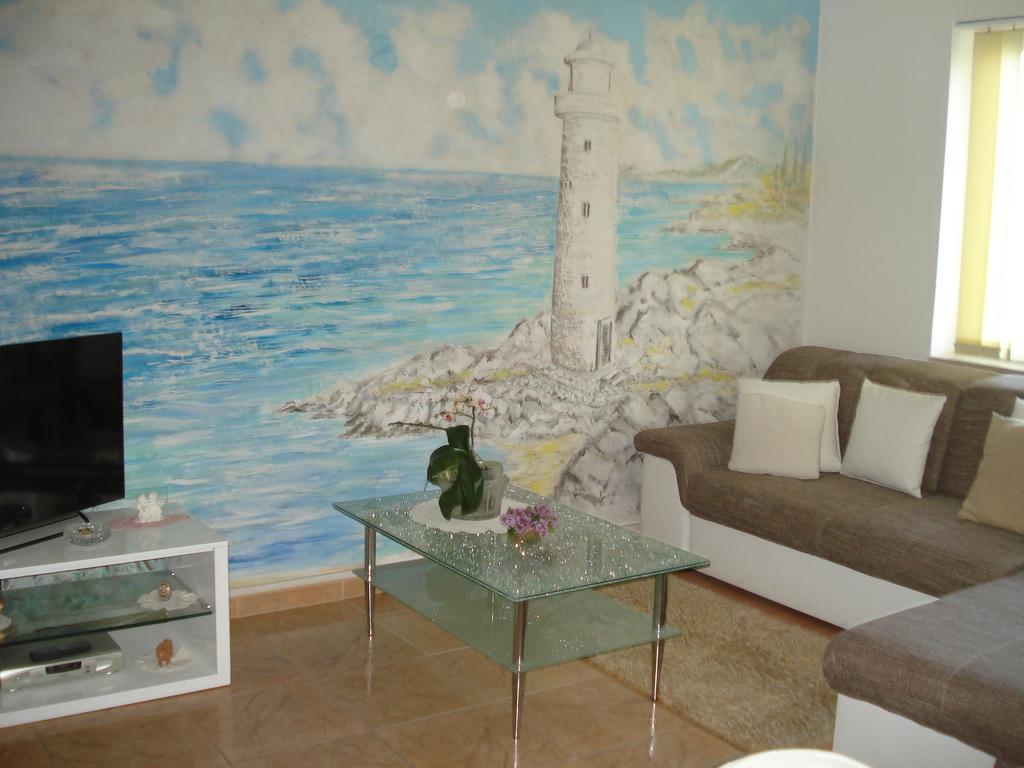 Apartment Nada ซริกเวนิซา ภายนอก รูปภาพ